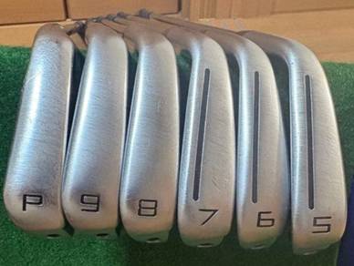 P790 Taylormade Iron Set
