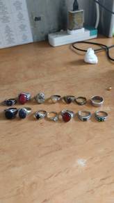 cincin batu 