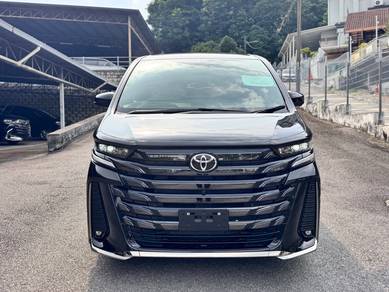 Toyota Vellfire Z PREMIER in Taman Tun Dr Ismail, KUL