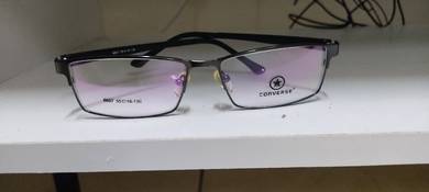 Authenthic CONVERSE frame
