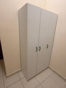 White 3-Door Wardrobe