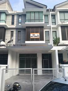 Terraced House For Sale in Puchong,SGR
