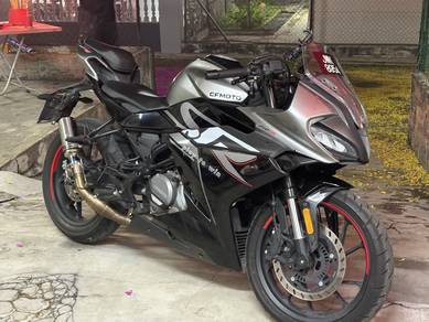 CFMOTO 250SR