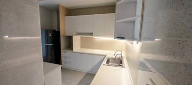 Condominium For Sale in Sg Long Residence