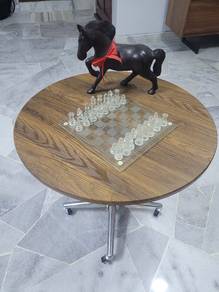 600mm round adjustable wooden table