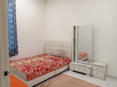 Room in Kuantan, PHG