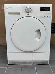 Electrotlux condenser dryer 8kg condition terbaik