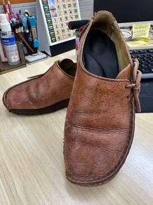 clerk leather shoes