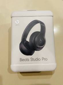 Beats Studio Pro