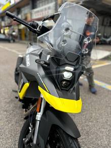 Suzuki V-Strom 800
