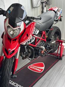 Ducati Hypermotard