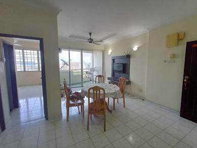 Condominium For Rent in N-Park Condominium