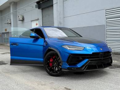2023 Lamborghini Urus PERFORMANTE