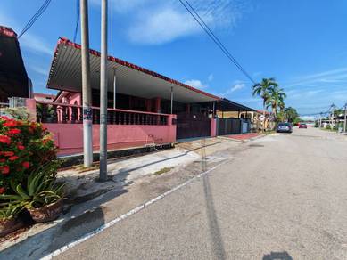 Semi-Detached House For Sale in Tangkak,JHR