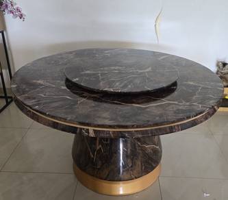 Round Dining Table With Lazy Susan