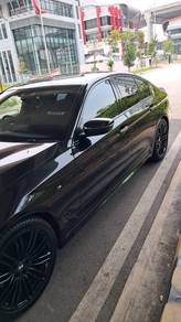 BMW 523i 23i M SPORT in Kota Damansara, SGR