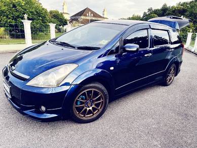 Toyota Wish TYPE S in Kubang Kerian, KTN