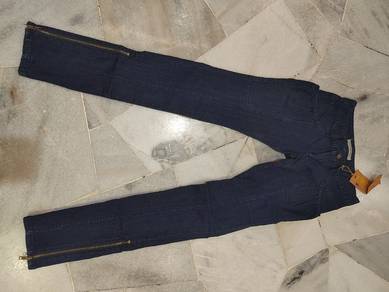 Jean
