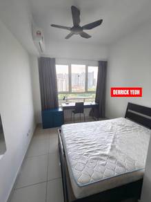 Condominium For Rent in Tropicana Bay Residences @ PWC