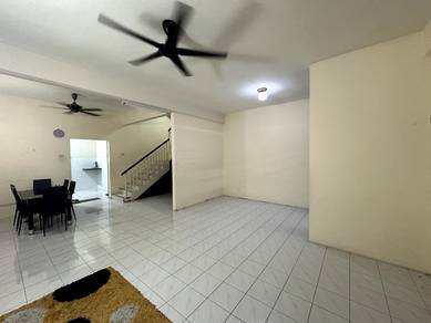 2-storey Terraced House For Rent in Teluk Kumbar,PNG