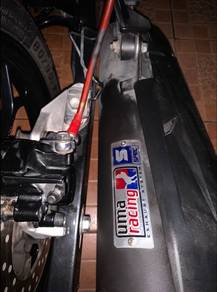 Ekzos Uma Racing Y15