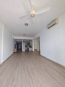 Condominium For Sale in The Peak Vista