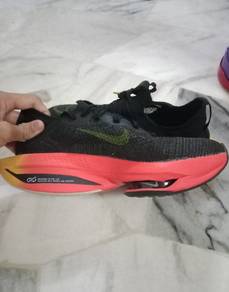 Running Shoes