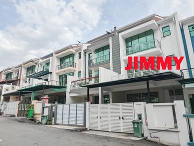 3-storey Terraced House For Sale in Bukit Jambul,PNG