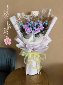 Roses fuzzy wire bouquet by Mayya Bloom 🌸