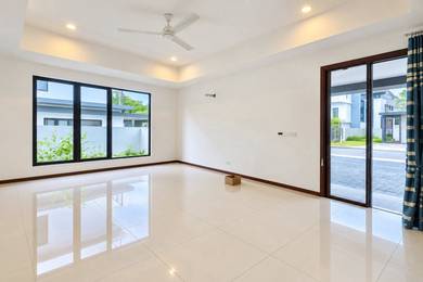 Semi-Detached House For Sale in Ampang,SGR