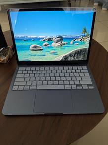 MacBook Neo 13” untuk dijual