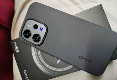 Vivo V70