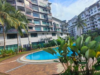 Condominium For Sale in Village Grove Condominium