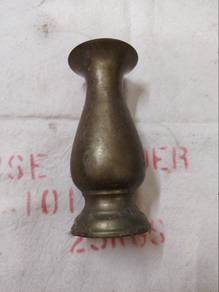 brass vase.