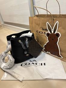 COACH Rowan Bucket Bag