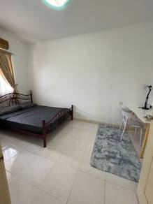 Room in Bayan Lepas, PNG