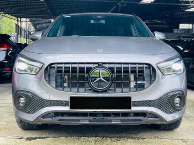 Mercedes Benz GLA200 200 PROGRESSIVE LINE in Brickfields, KUL