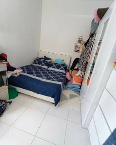 FULL SET Queen Bed + Wardrobe + Makeup Table 
