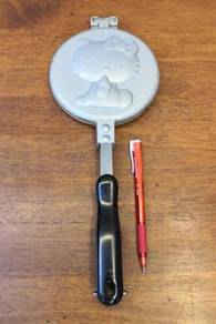 Sanrio Hello Kitty pan cake pan