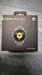 HUAWEI WATCH GT 6  good condition
