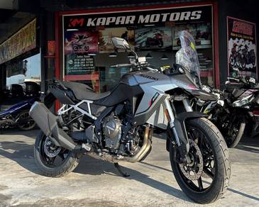 Suzuki V-Strom 800