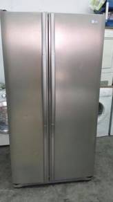 Side by Side Sejuk Refrigerator LG Peti Ice Fridge