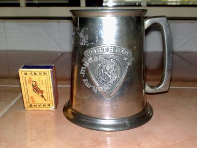 Cawan pewter England mug cup