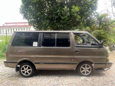Nissan Vannette 1.5 Winddow Van 1997