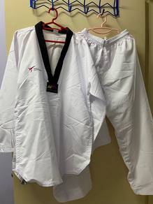 Taekwondo uniform