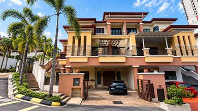 Semi-Detached House For Sale in Seputeh,KUL