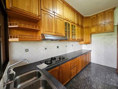 Condominium For Sale in Condo Gembira