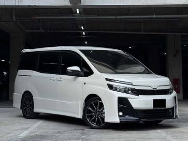 Toyota Voxy ZS KIRAMEKI in Johor Bahru, JHR