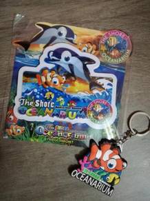 Souvenir Malacca Melaka Oceanarium magnet keychain