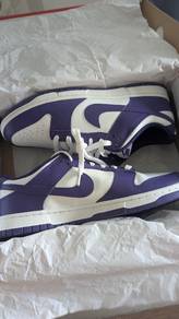 Nike Dunk Retro